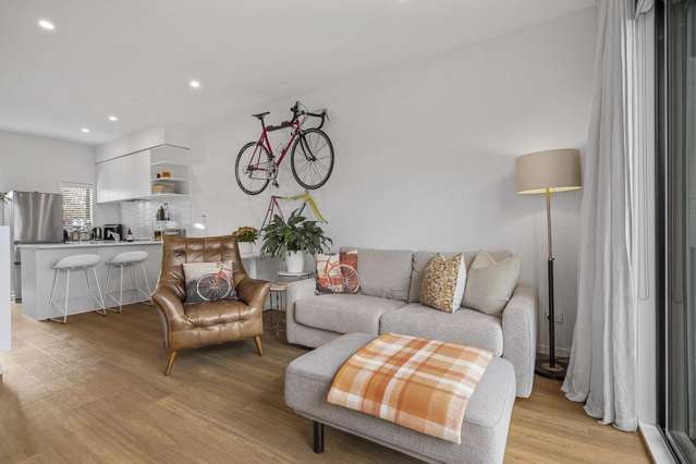 26/47A Huntington Drive 2349_1