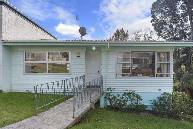 39C Kaipatiki Road (also known as 39C Emirau Place) Glenfield_2