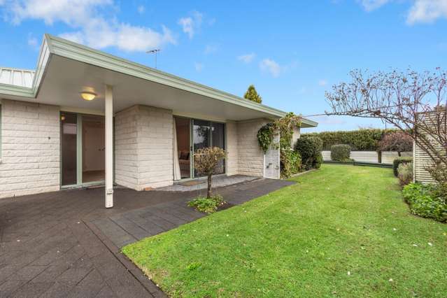 5b Cedar Crescent Matamata_1