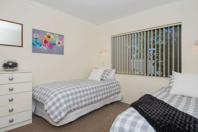 72 Corinth Grove Papamoa_11