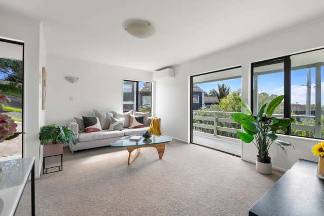 2/491 Glenfield Road Glenfield_3