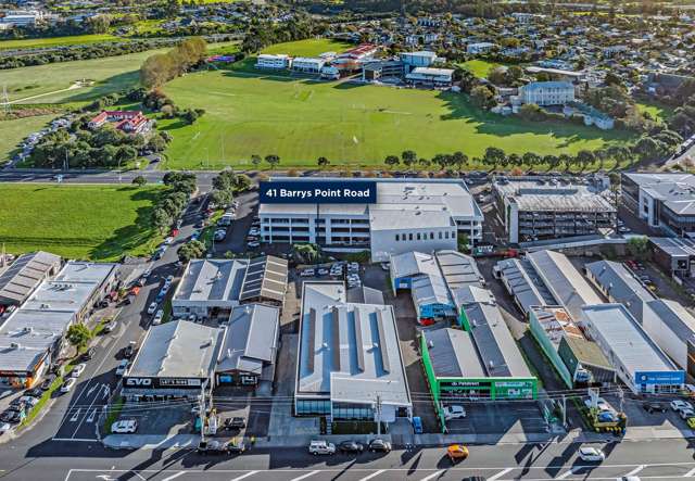 41 Barrys Point Road Takapuna_4