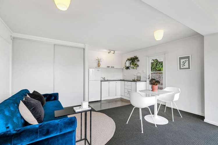 6 Merchant Avenue Te Atatu South_16