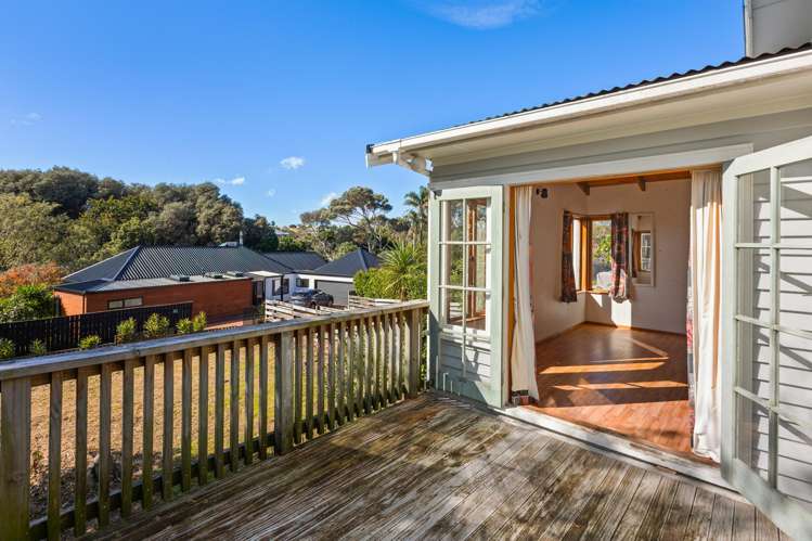 43 Wairau Road Oakura_15