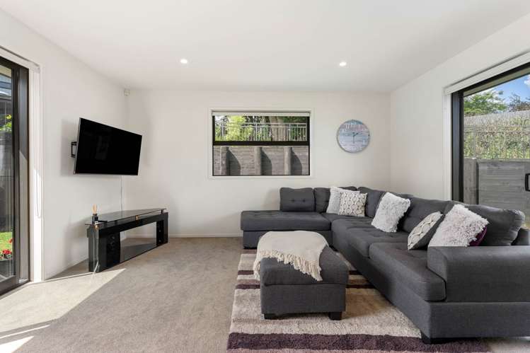 11 Bernora Crescent Bombay_31