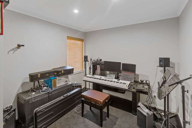 6 Magnolia Crescent Tawhero_12