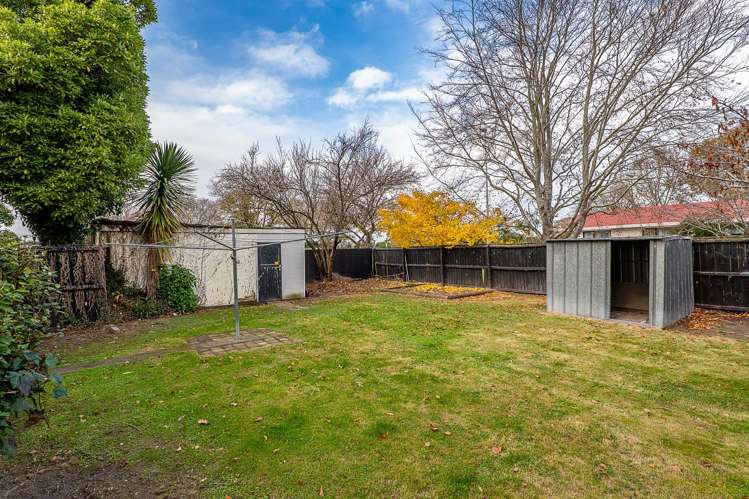 38 Clivedon Place Redwood_18