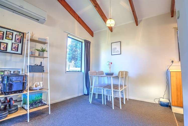 39 Splitt Avenue Glenview_2