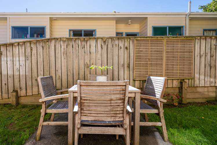 73 Woodhouse Avenue Karori_14