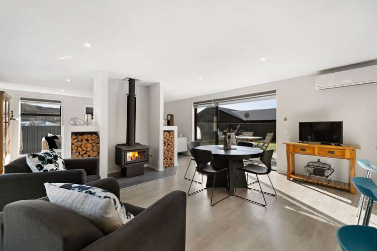 11 Alice Burn Drive Luggate_4