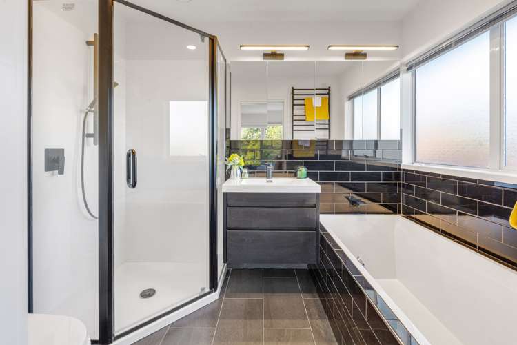 197 Burswood Drive Pakuranga Heights_16