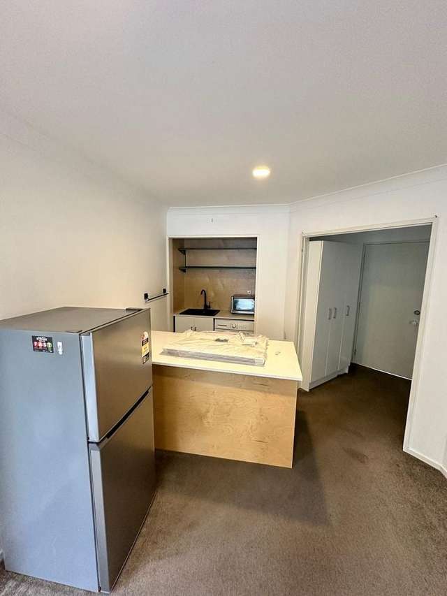 2a/13 Bucklands Beach Road Bucklands Beach_2