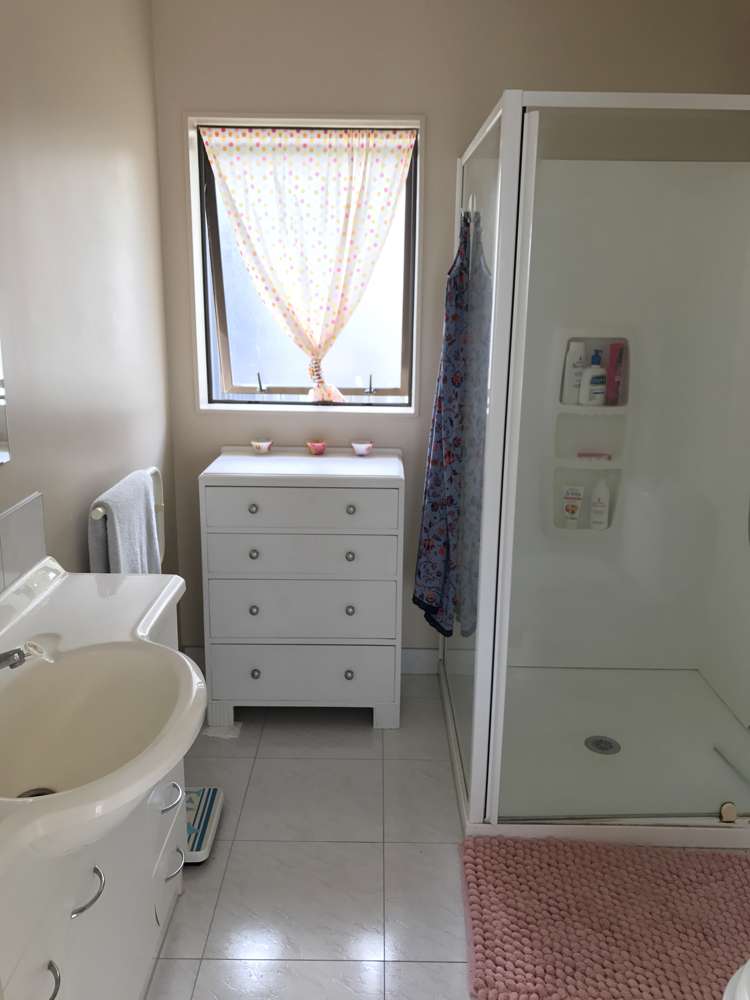 37 Constellation Avenue Beachlands_7