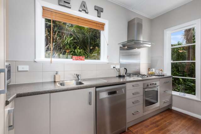 131 Cockayne Road Khandallah_1