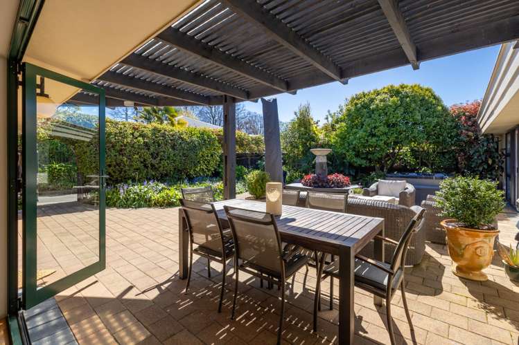 2/96 Nile Street Nelson_17