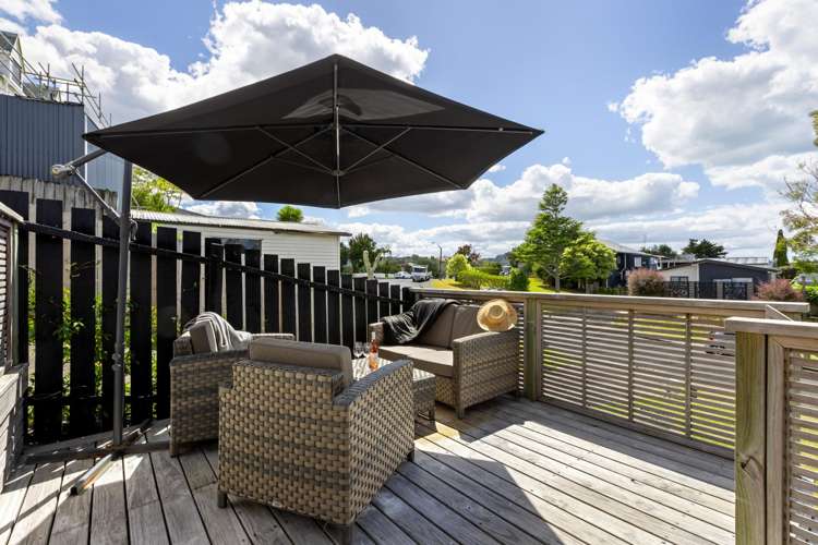 6 Hatfield Heights Hatfields Beach_5