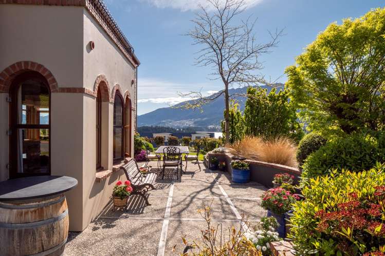 1 Garland Terrace Kelvin Heights_21