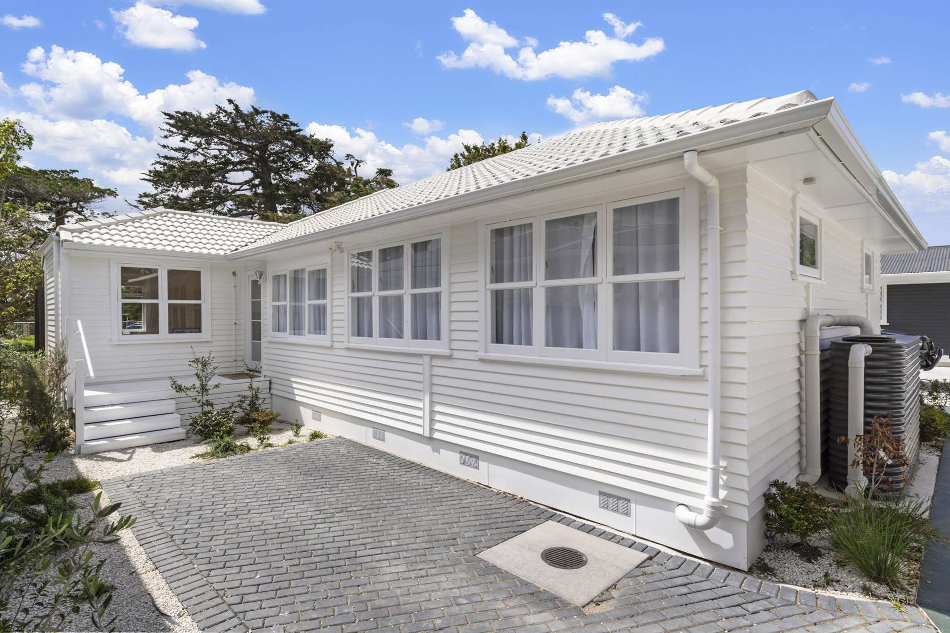 24d Clinton Avenue Te Atatu Peninsula_0