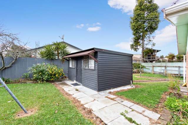 2/15 Keeney Court Papakura_2