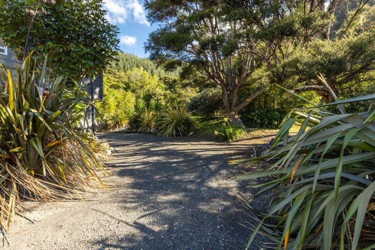 2 Hakahaka Road Port Underwood_24