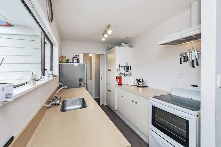 22 Seadown Crescent Amberley_10