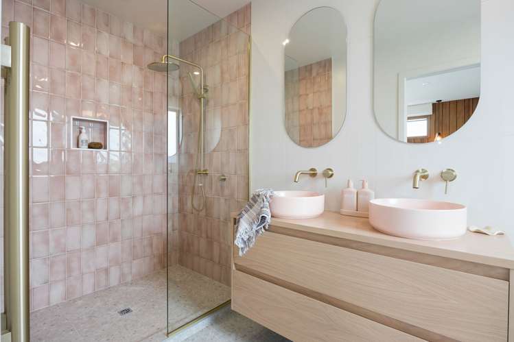 13 Overton Street Rototuna North_11