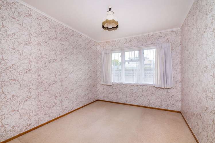 34 Tiroroa Avenue Te Atatu South_9