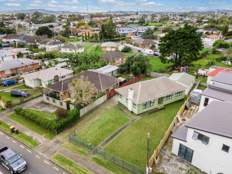 67 Preston Road Clover Park_25