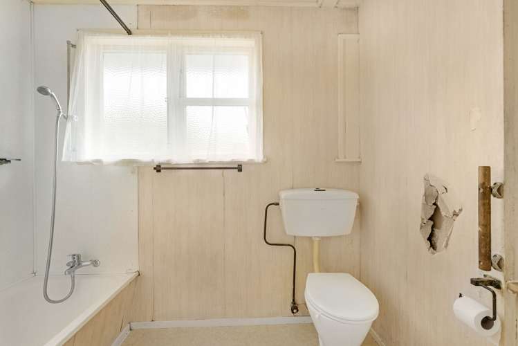 17 Ngarimu Road Panmure_21