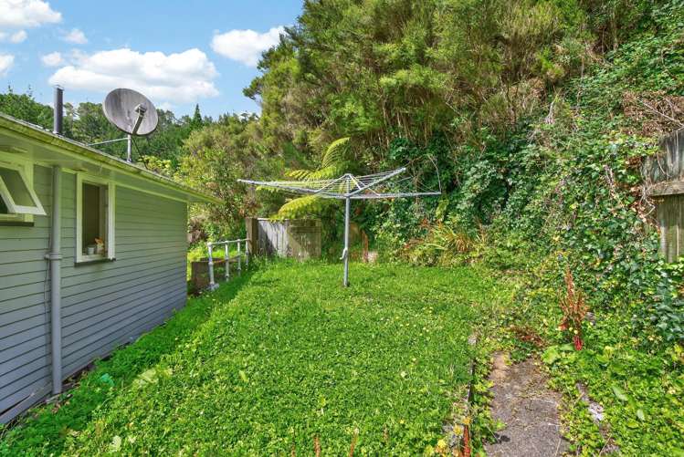 29 Shackleton Grove Stokes Valley_18