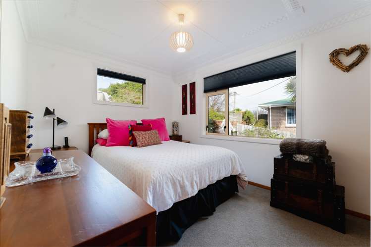 251 Highcliff Road Shiel Hill_17