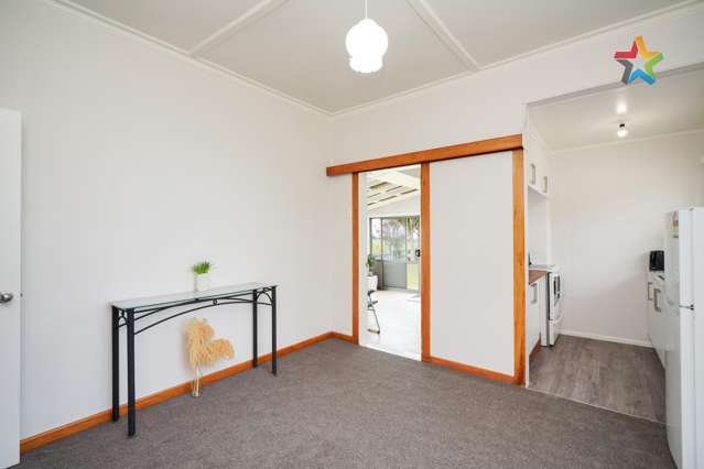 35 Sinclair Avenue Nightcaps_4