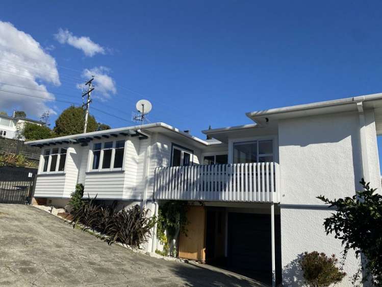 96 The Ridgeway Stoke_3