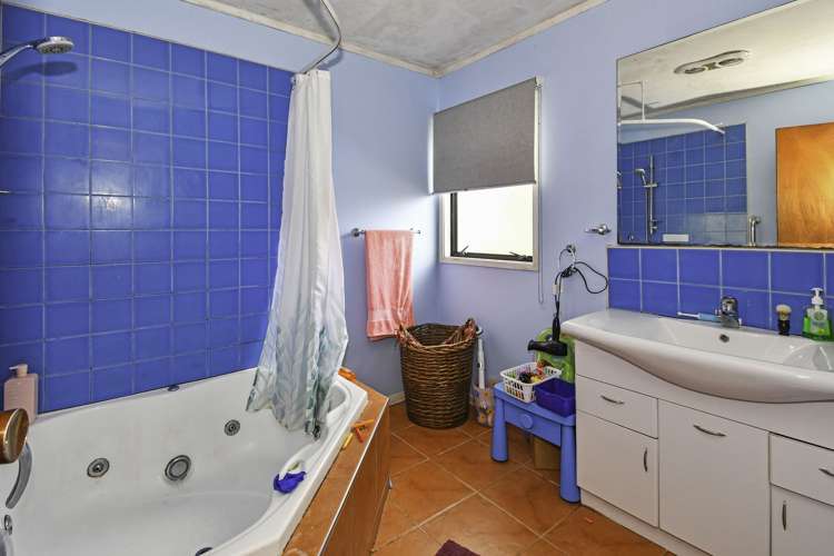 8 Southview Place Wattle Downs_8