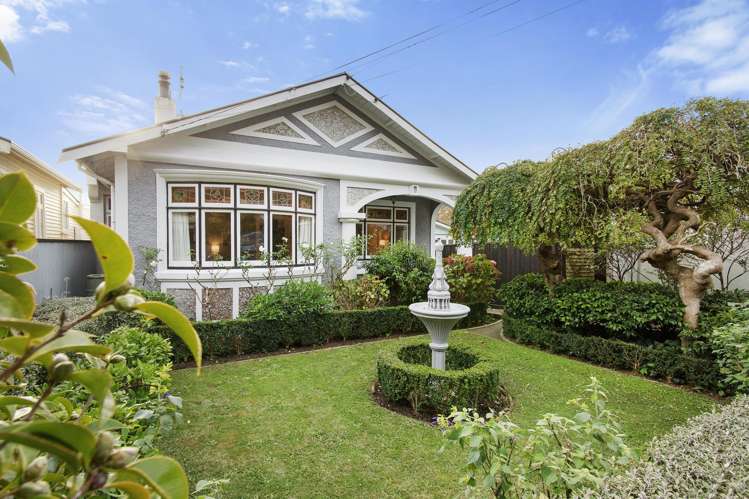 13 Mahoe Street_0