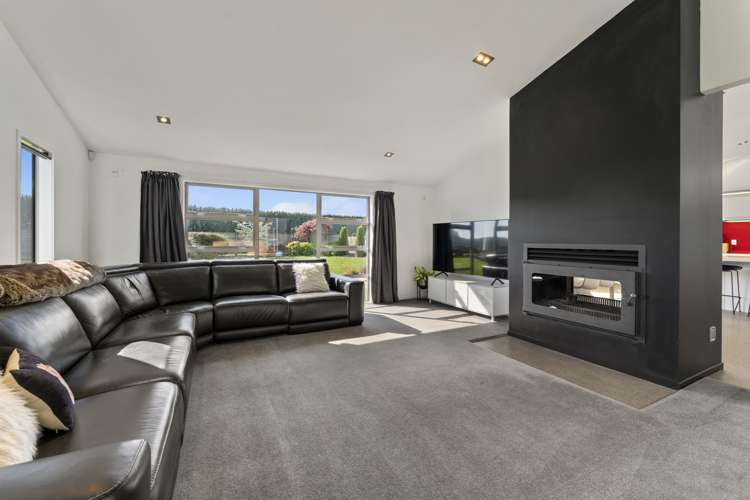 51 Waikawa Beach Road Manakau_6