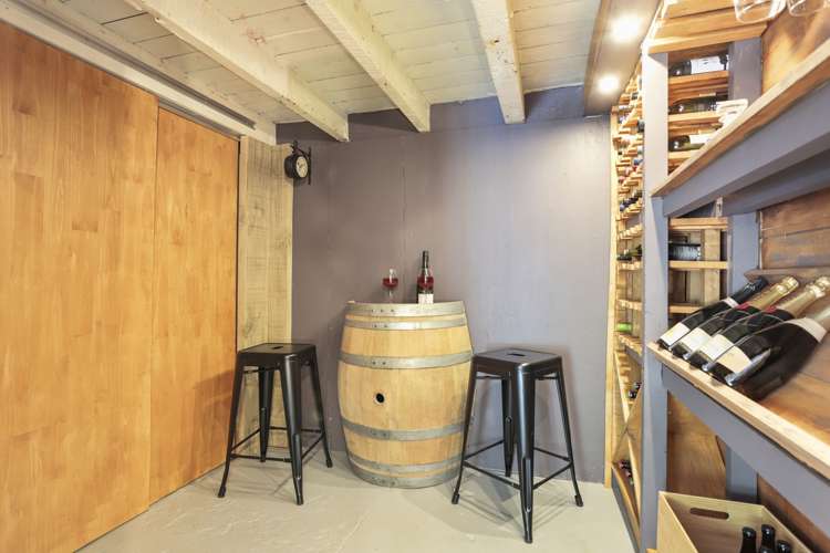 2 Minnehaha Avenue Titirangi_26