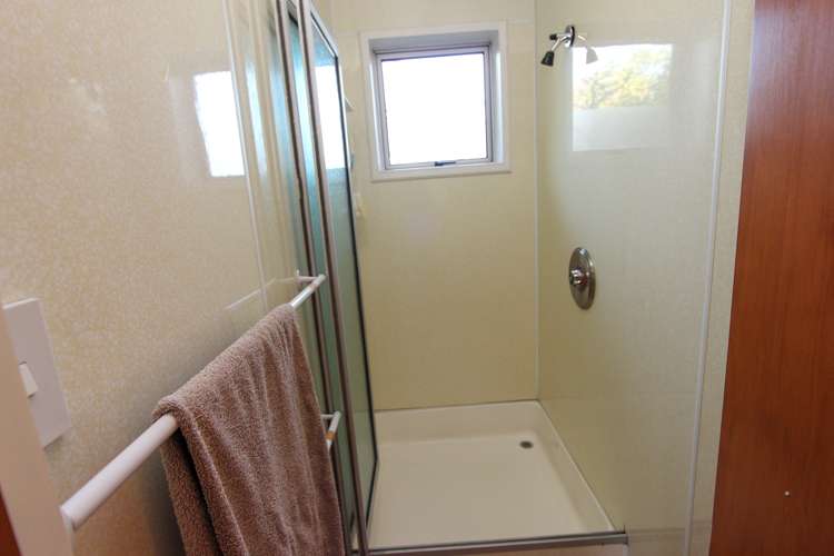 167 Queens Drive Richmond_10