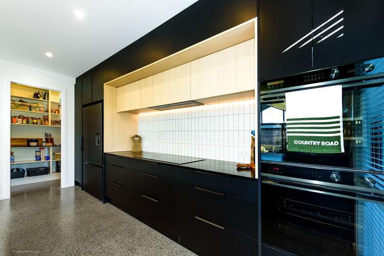 1 Carex Rise Cracroft_8
