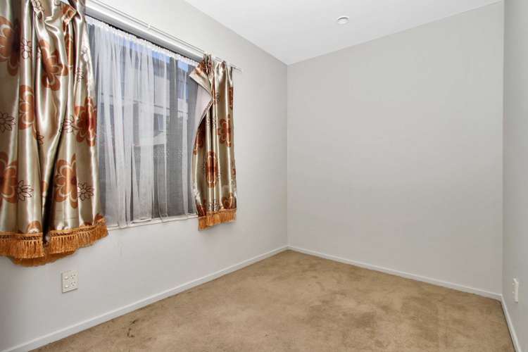 23/12 Ambrico Place New Lynn_7