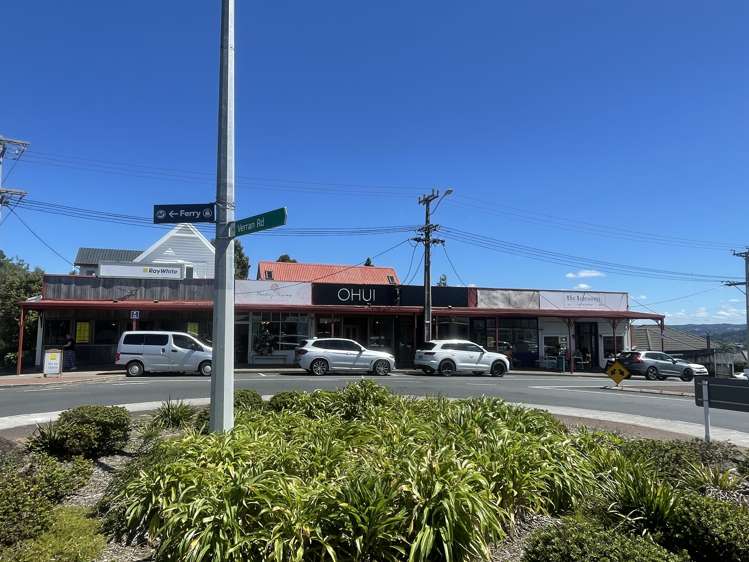 1/8 Monte Cassino Place Birkdale_12
