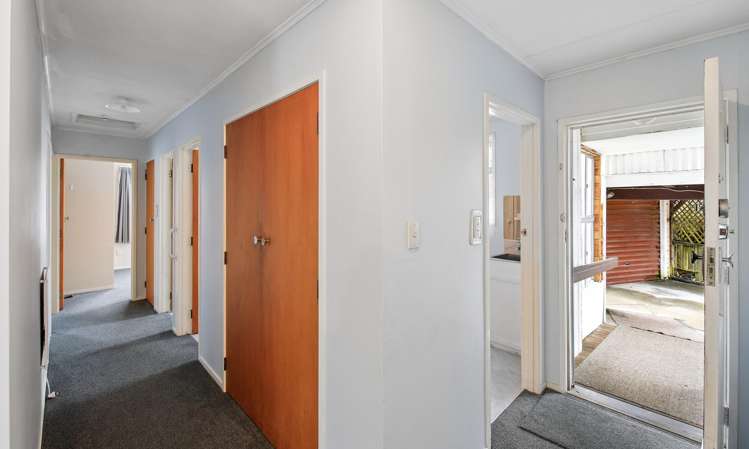 6 Stirling Place Huntly_12