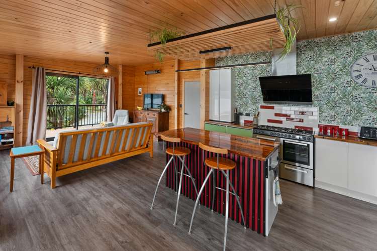 127 Queen Charlotte Drive Havelock_11