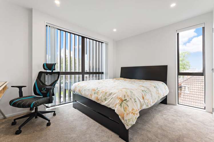 1/258 Lake Road Hauraki_7