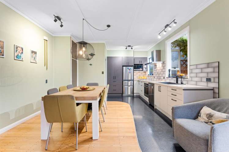 210 Bay View Road South Dunedin_6
