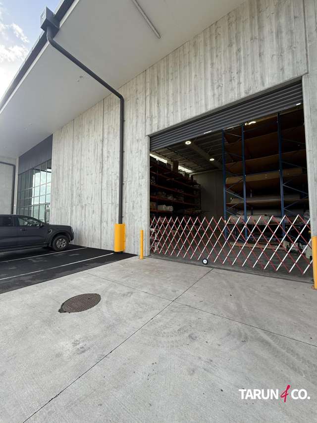 H/130 Hugo Johnston Drive Penrose_1