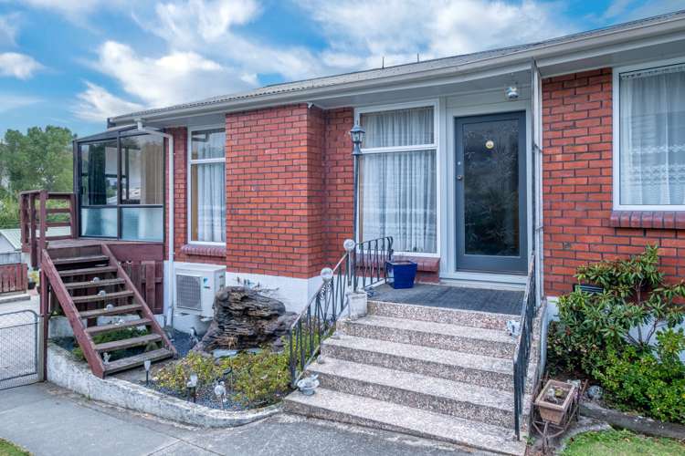 23 Grants Road Marchwiel_24