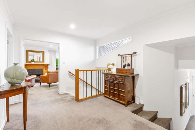 33 Peter Terrace Castor Bay_16