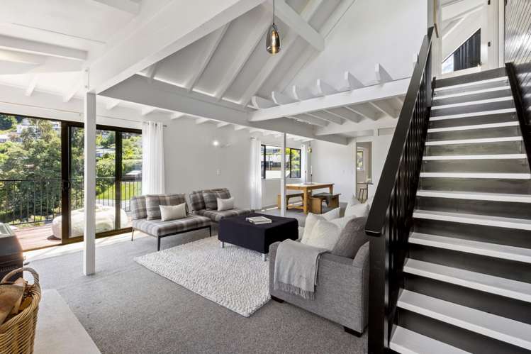 6 MacKinnon Terrace Sunshine Bay_2