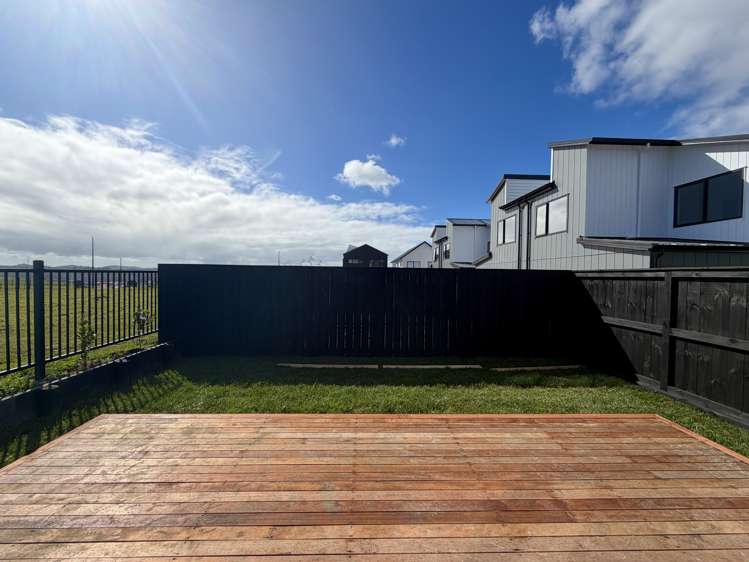 8 Lamont Street Milldale_18